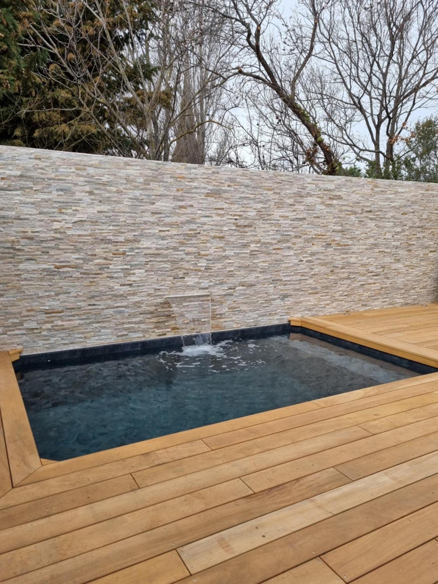 Le Cocoon - Jacuzzi, Sauna Et Piscine Privee Carpentras Esterno foto
