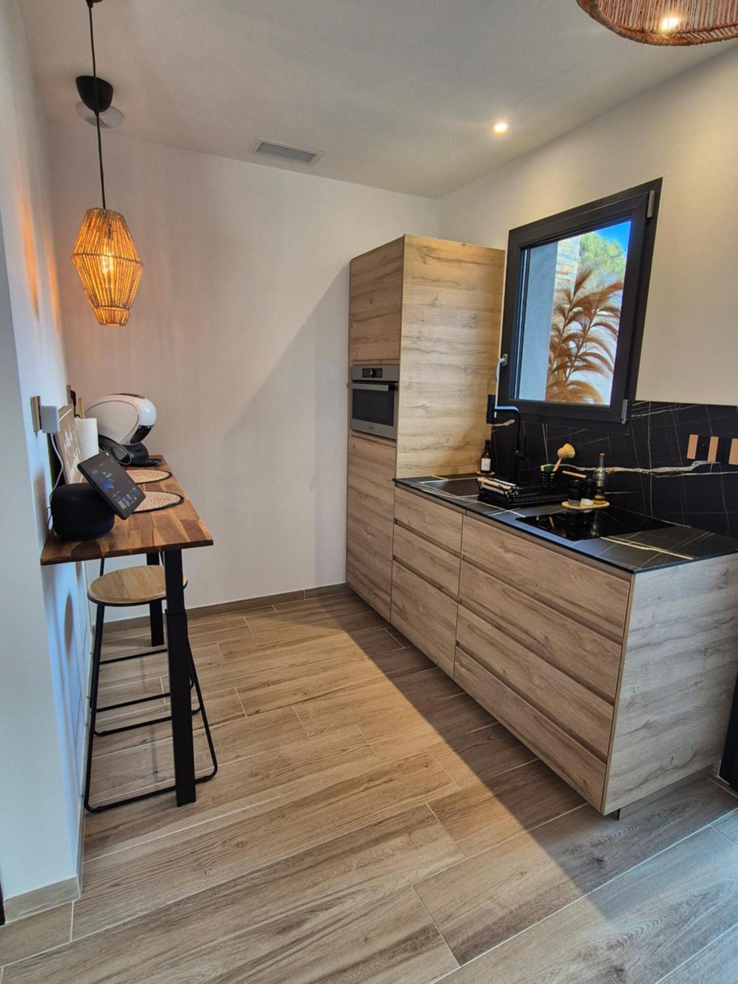 Le Cocoon - Jacuzzi, Sauna Et Piscine Privee Carpentras Esterno foto